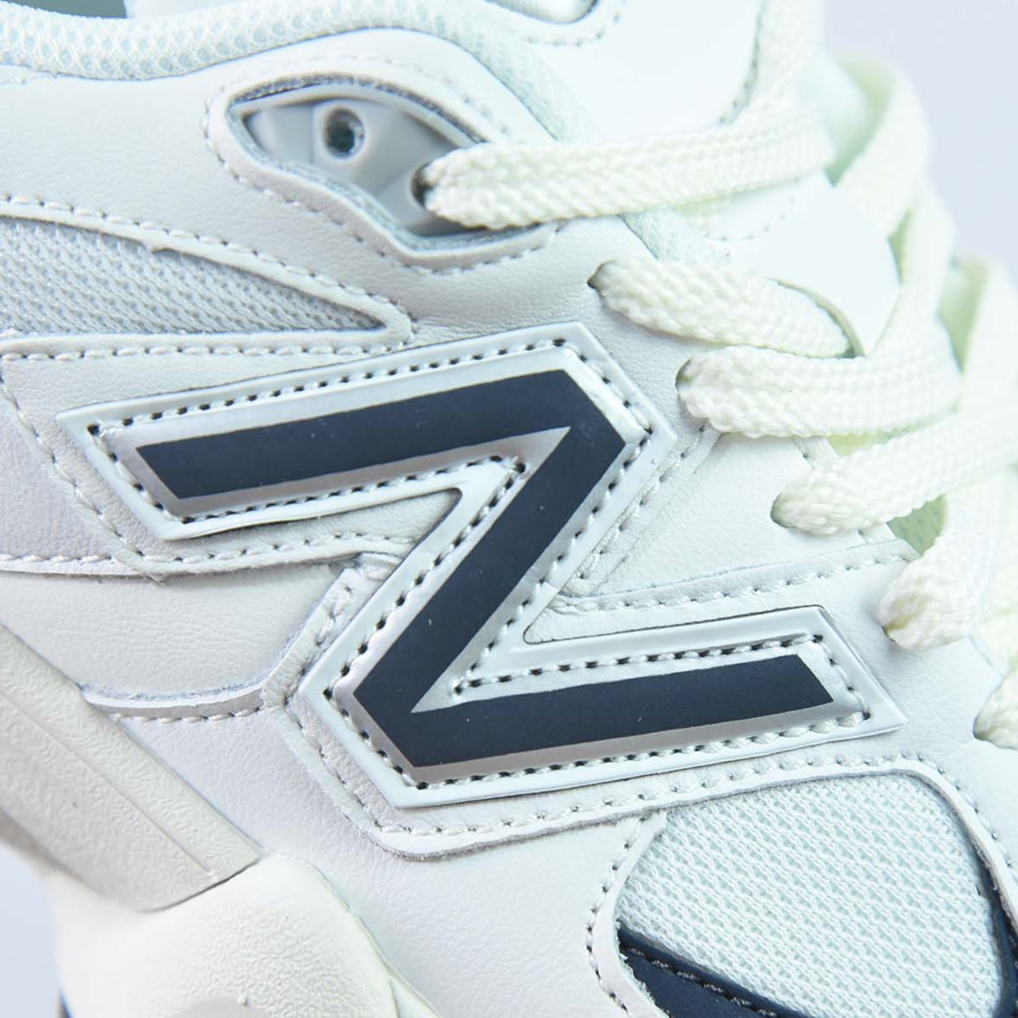 New Balance 9060 "White Navy"