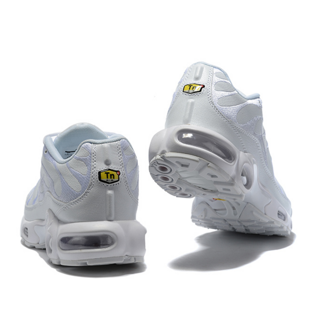 All white nike sales air max tn