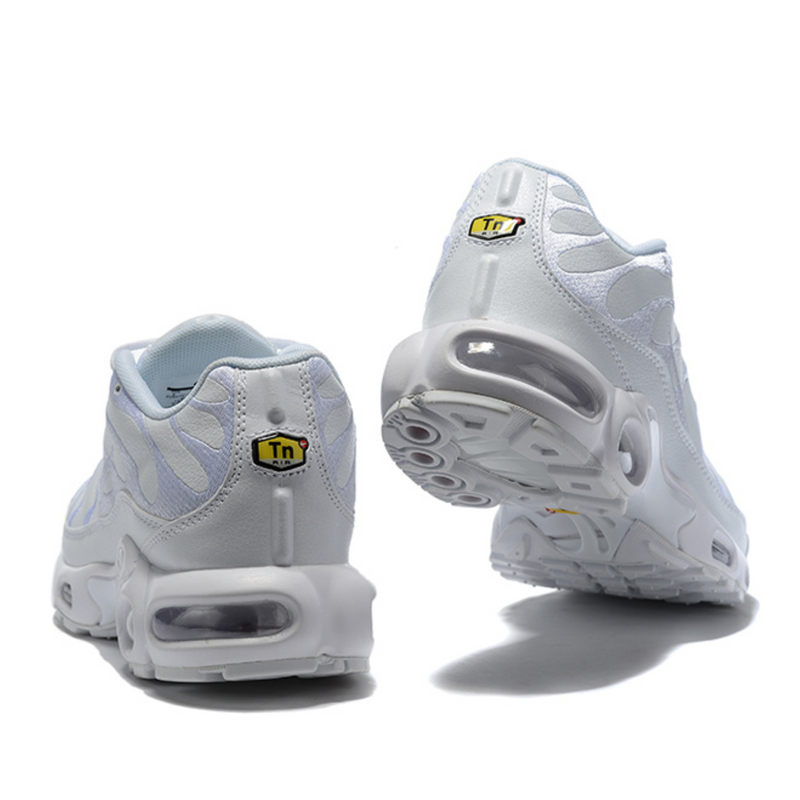 White hot sale nike plus