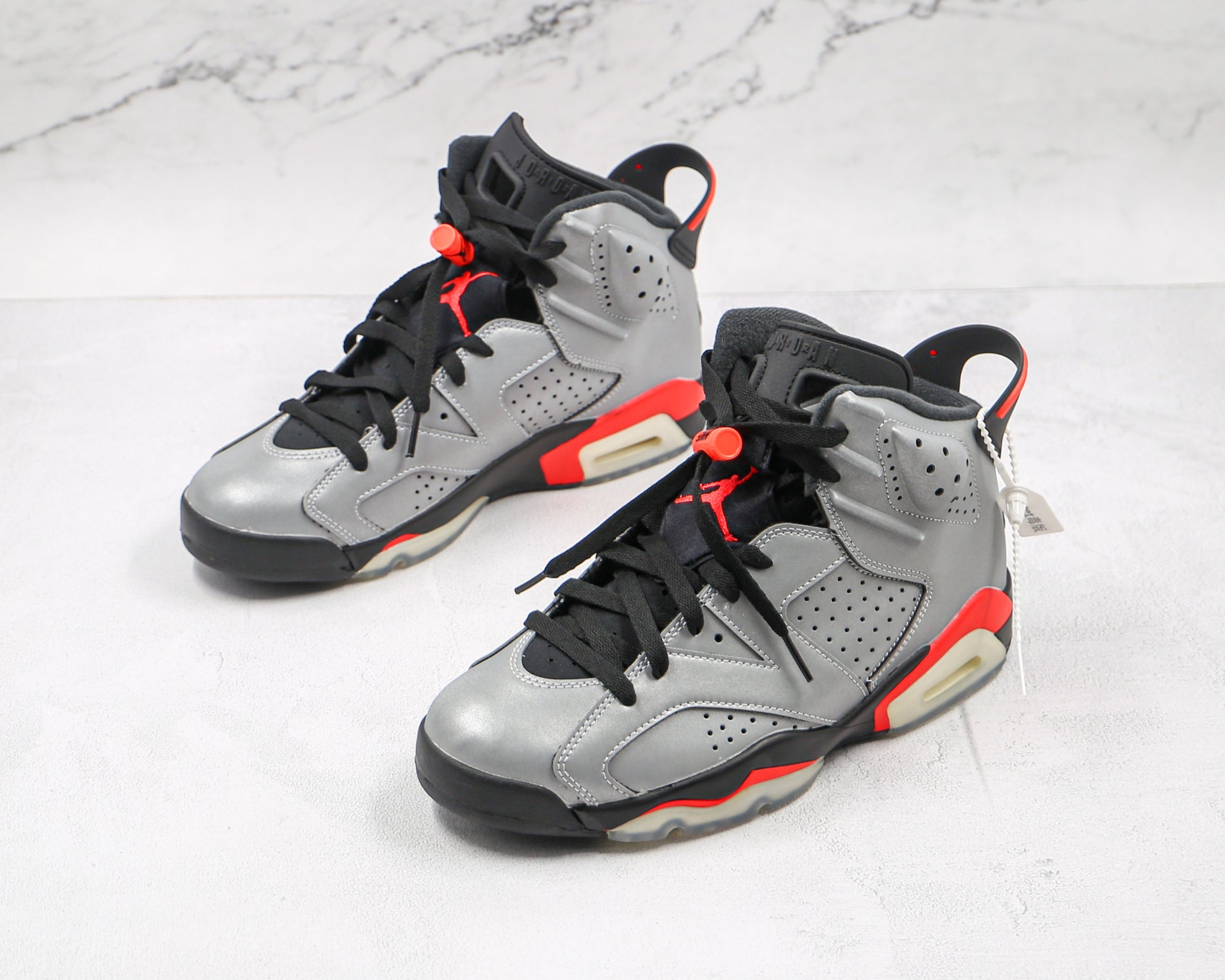 Air offers Jordan Retro 6