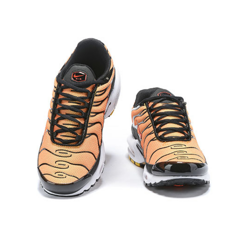 Nike air max sales plus orange blue