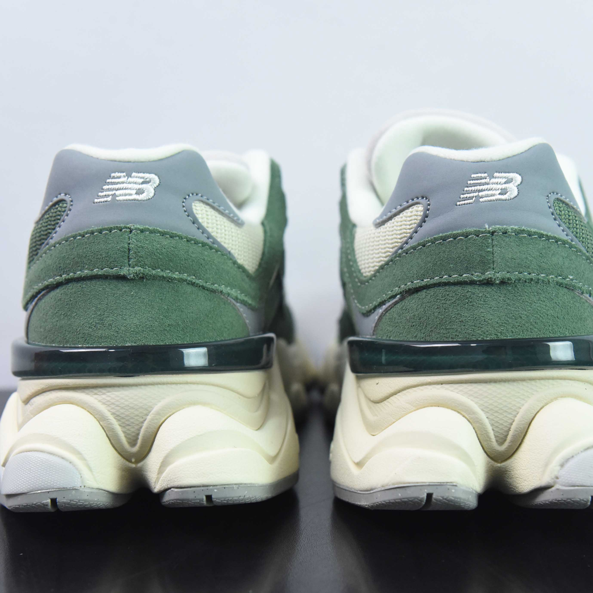 New Balance 9060 "Nori"