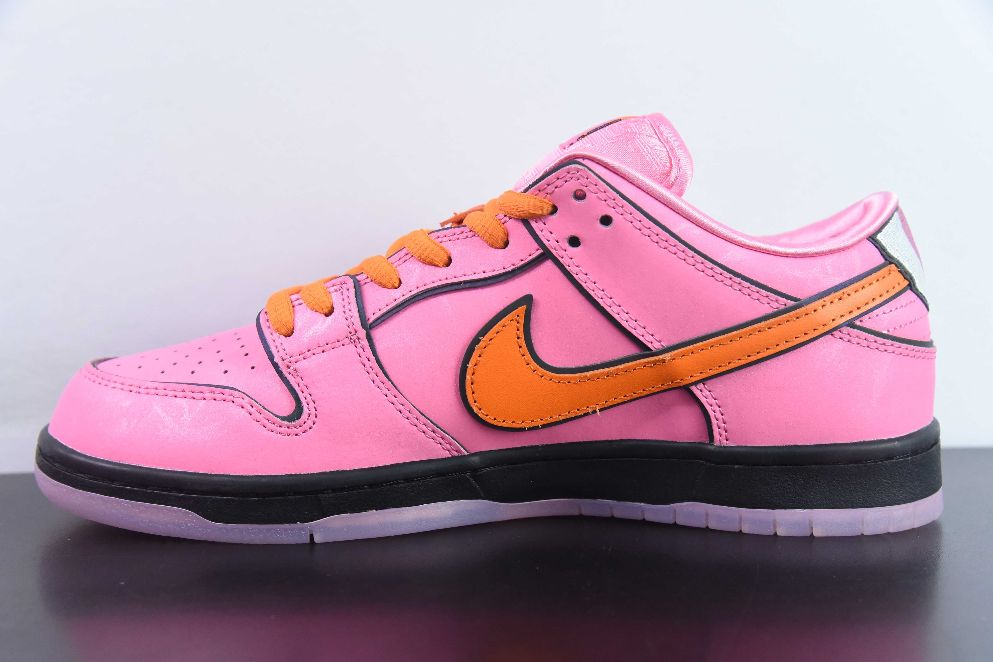 Nike Dunk Low The Powerpuff Girls (Meninas Super Poderosas)