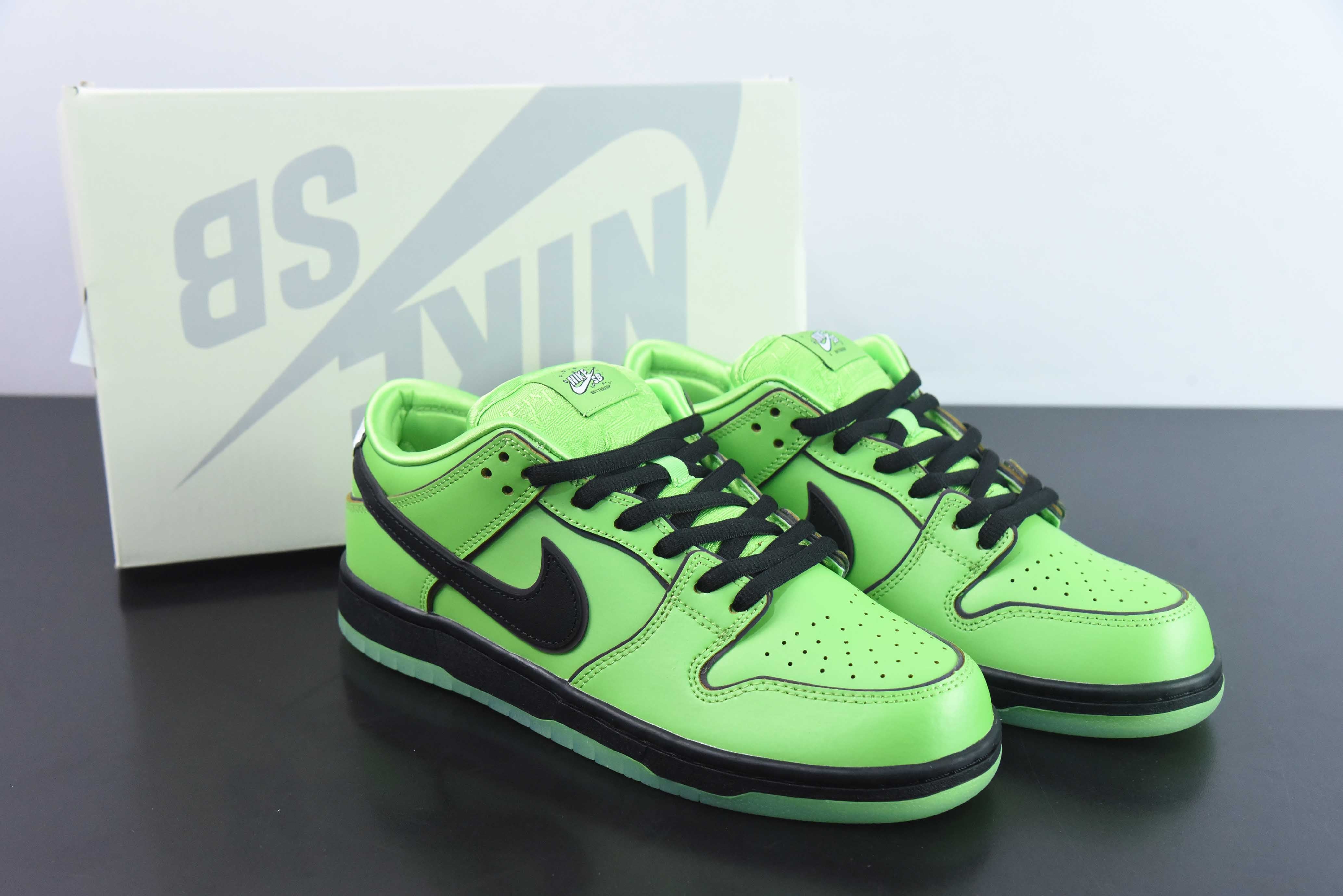 Nike Dunk Low The Powerpuff Girls (Meninas Super Poderosas)