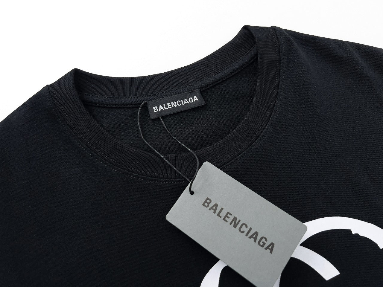 Camiseta Balenciaga X Gucci (Preta)