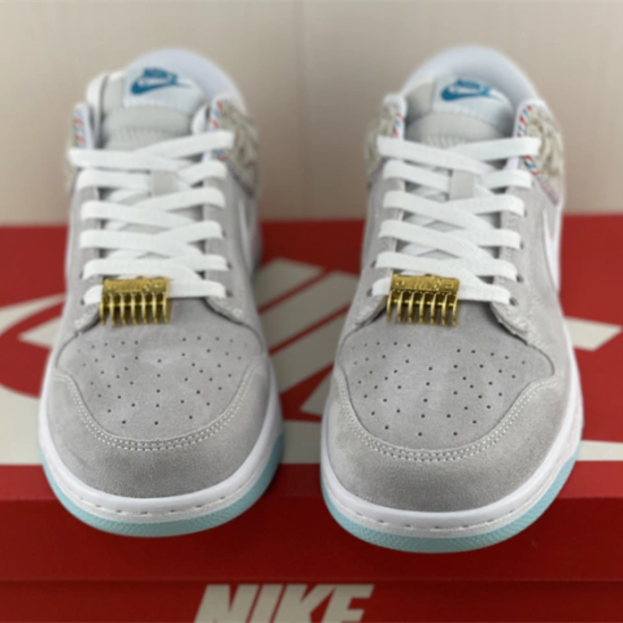 Nike Dunk Low "Barber Shop Grey"