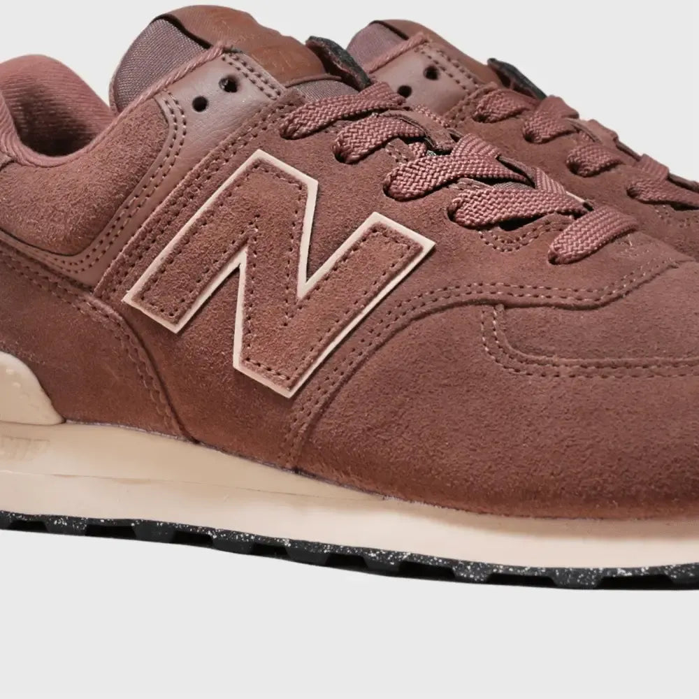 New Balance 574v2 Brown