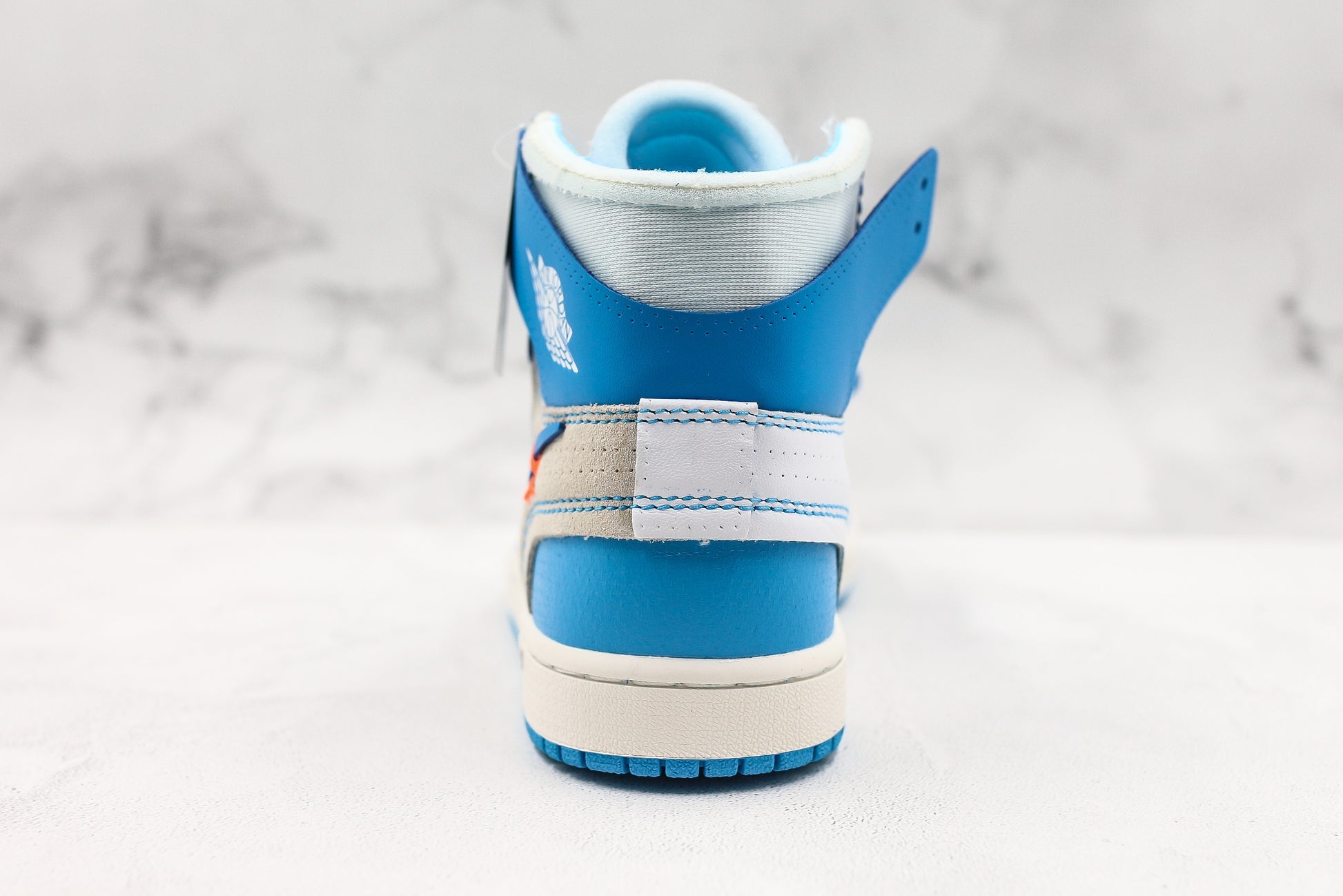 Nike Air Jordan 1 Retro High X Off-White "University Blue"