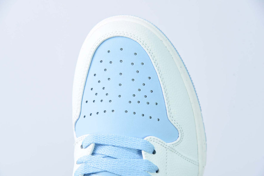 Air Jordan 1 Low ''Reverse Ice Blue''