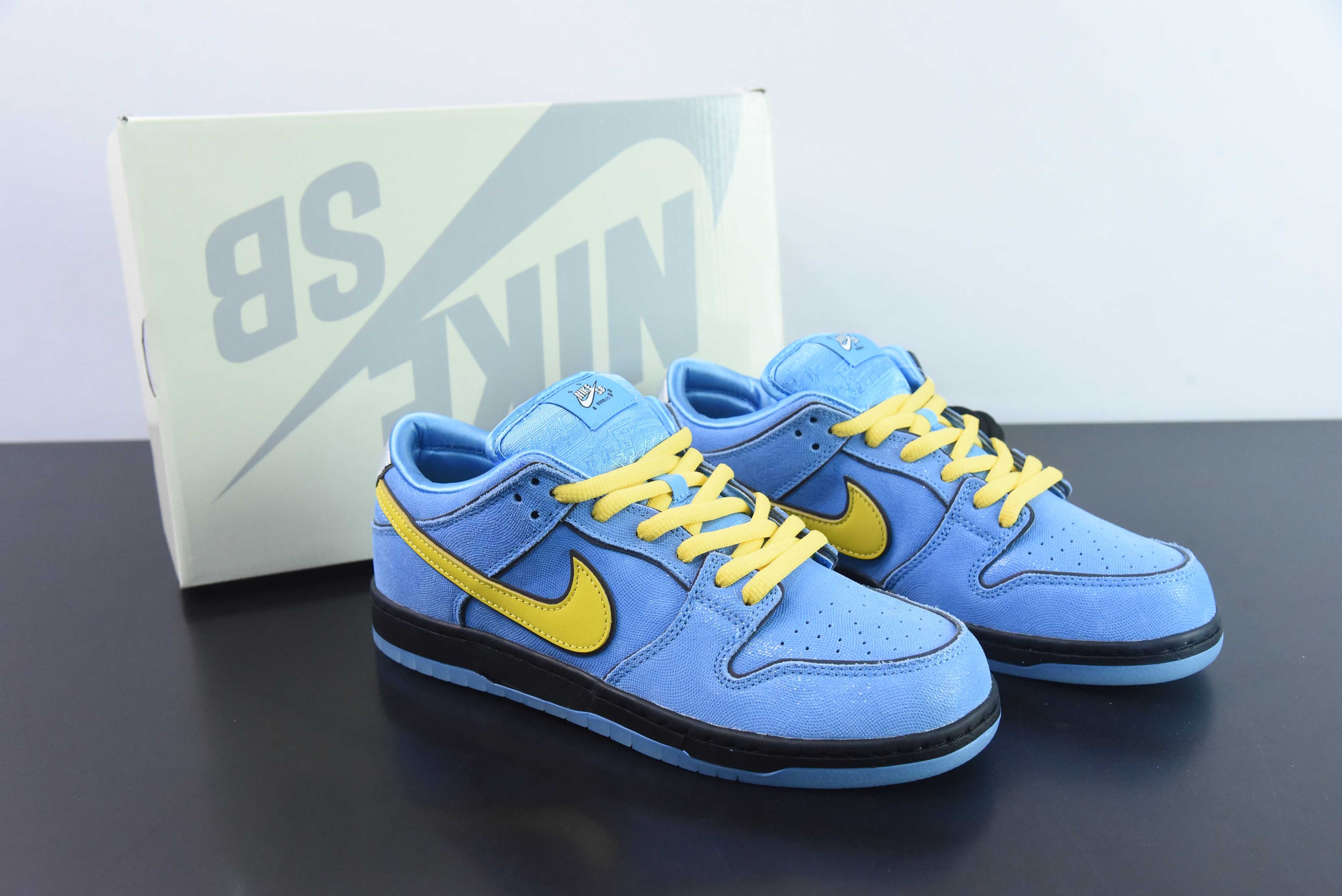 Nike Dunk Low The Powerpuff Girls (Meninas Super Poderosas)