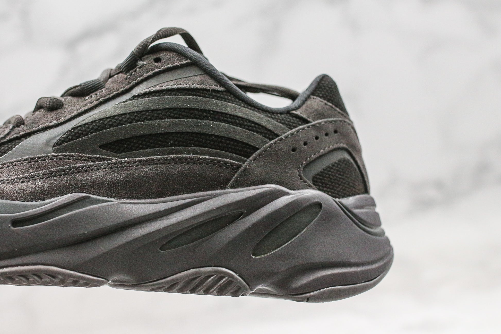 Yeezy Boost 700 v2 "Vanta"