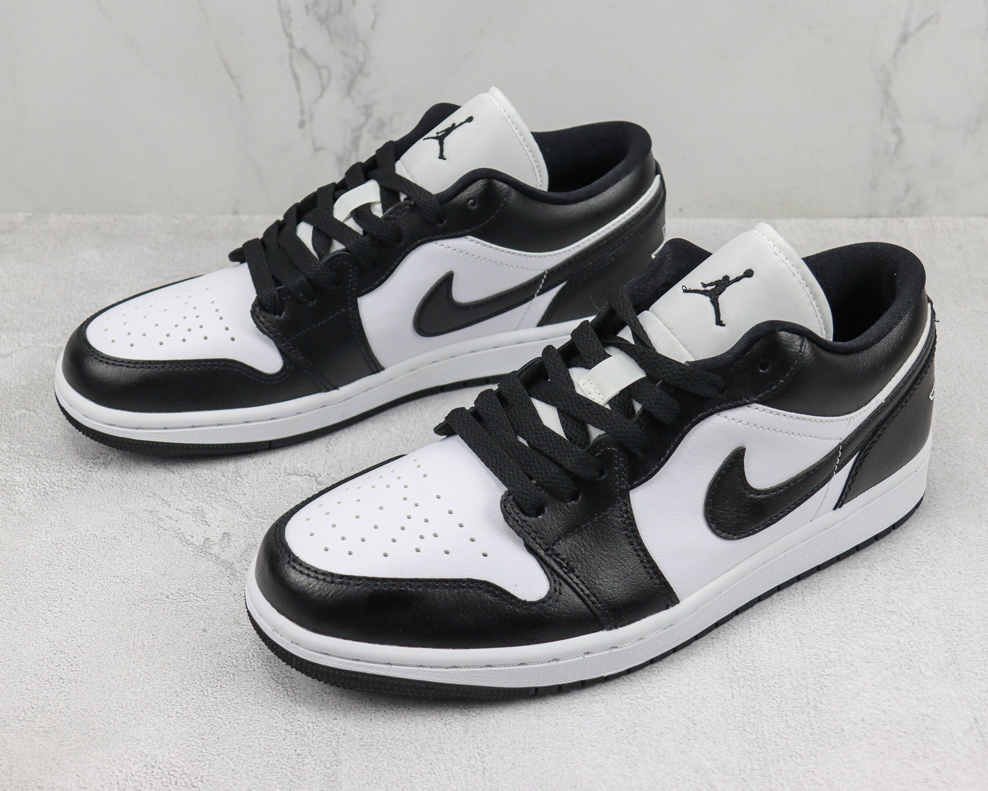 Air Jordan 1 Low ''Panda''