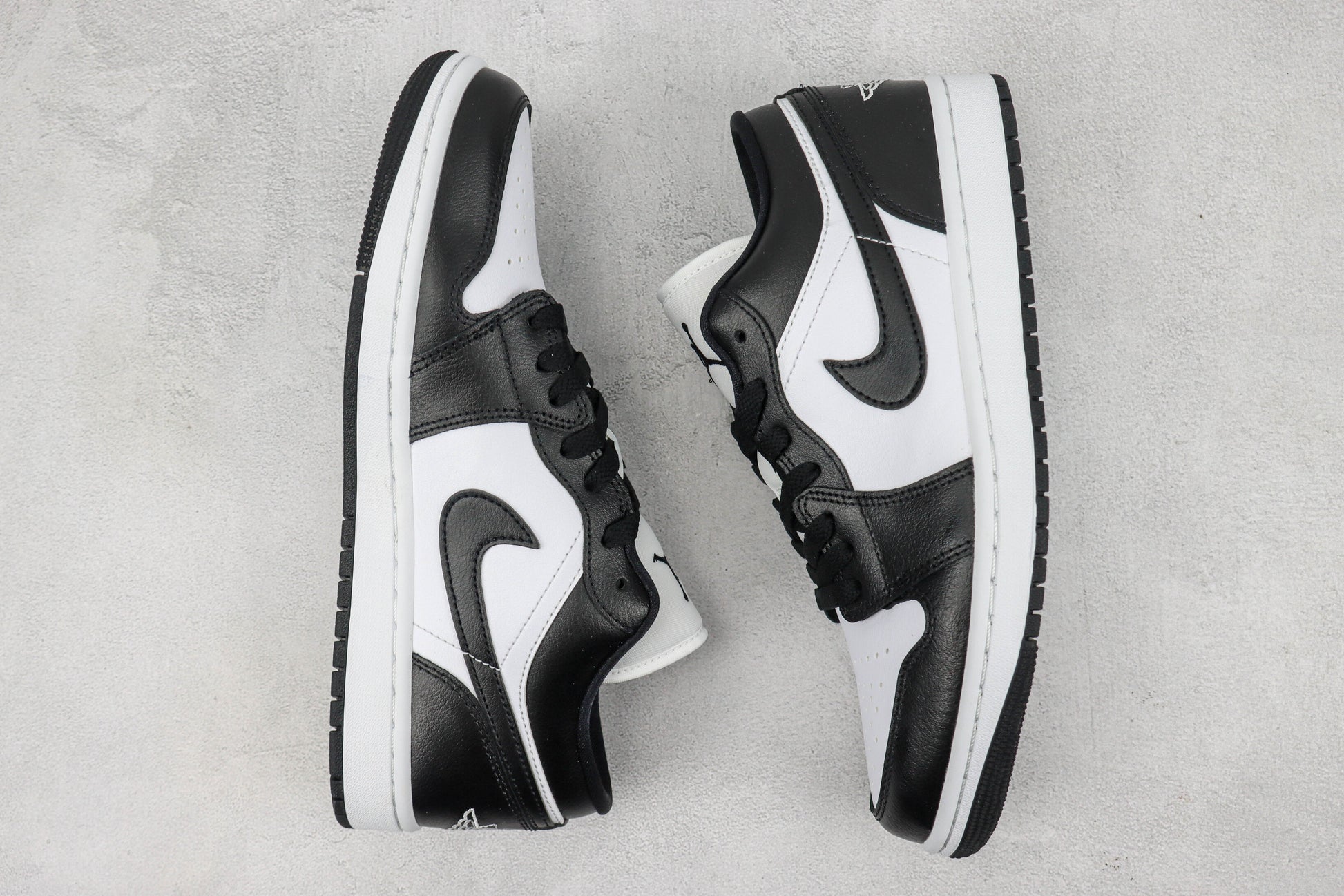 Air Jordan 1 Low ''Panda''