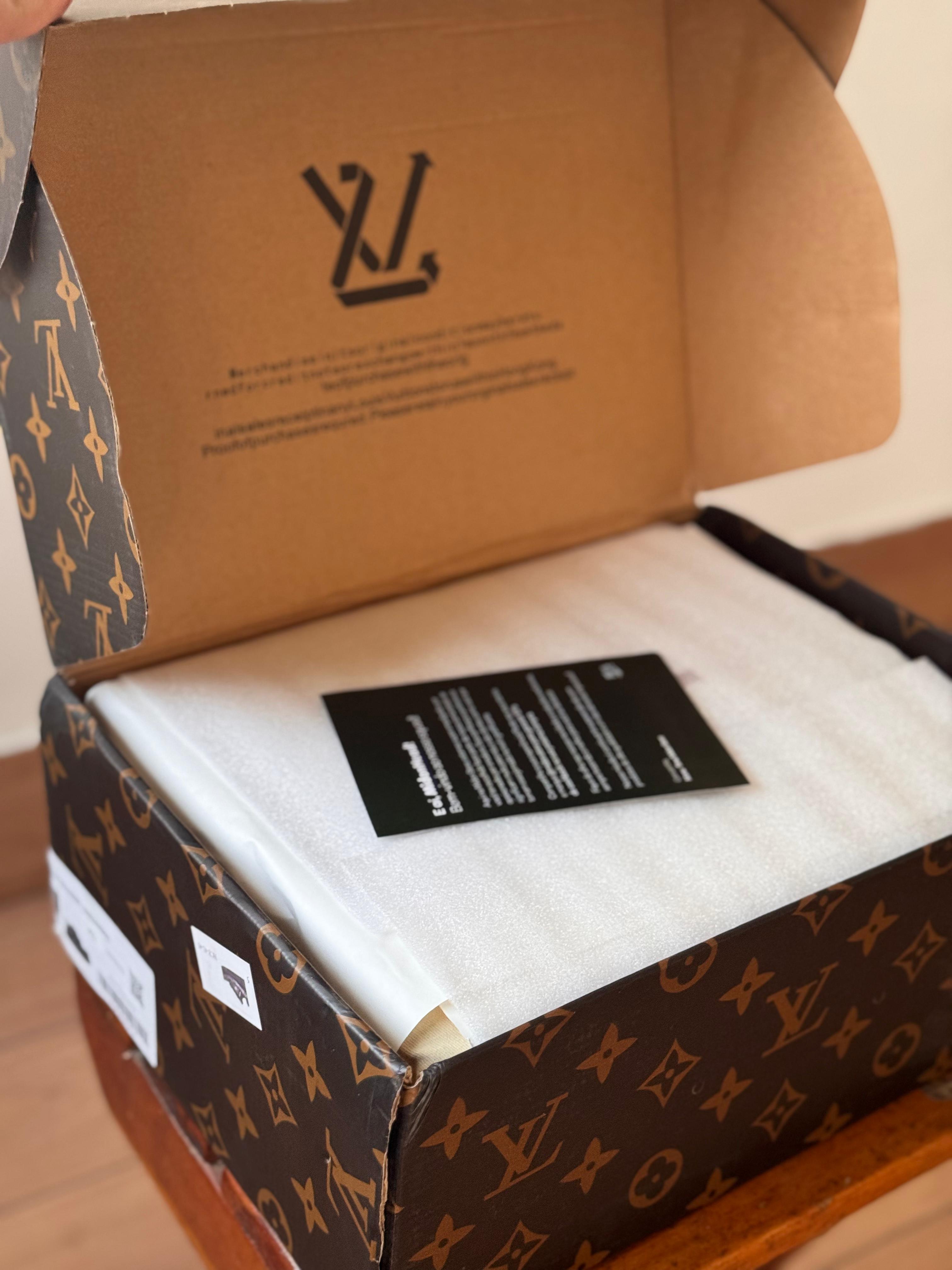 Louis Vuitton Trainer Maxi "Black/White" (Pronta entrega, 40/41)
