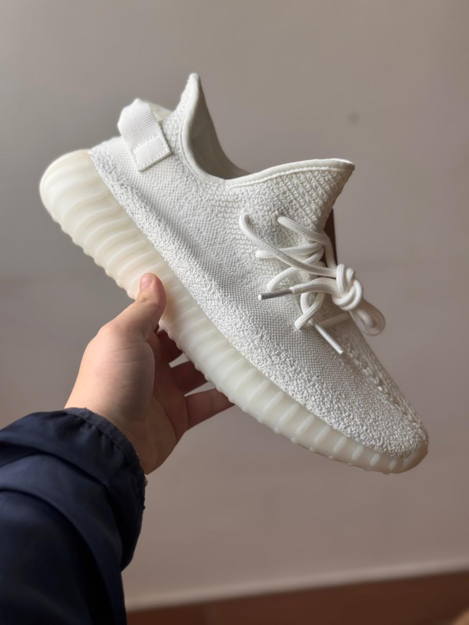 Yeezy Boost 350 v2 "Cream White" (Pronta entrega, 41)