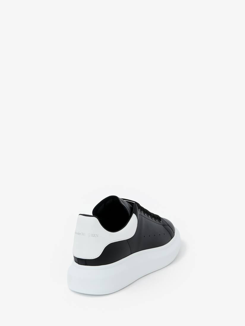 Men's Oversized Sneaker in Black (Black/White)