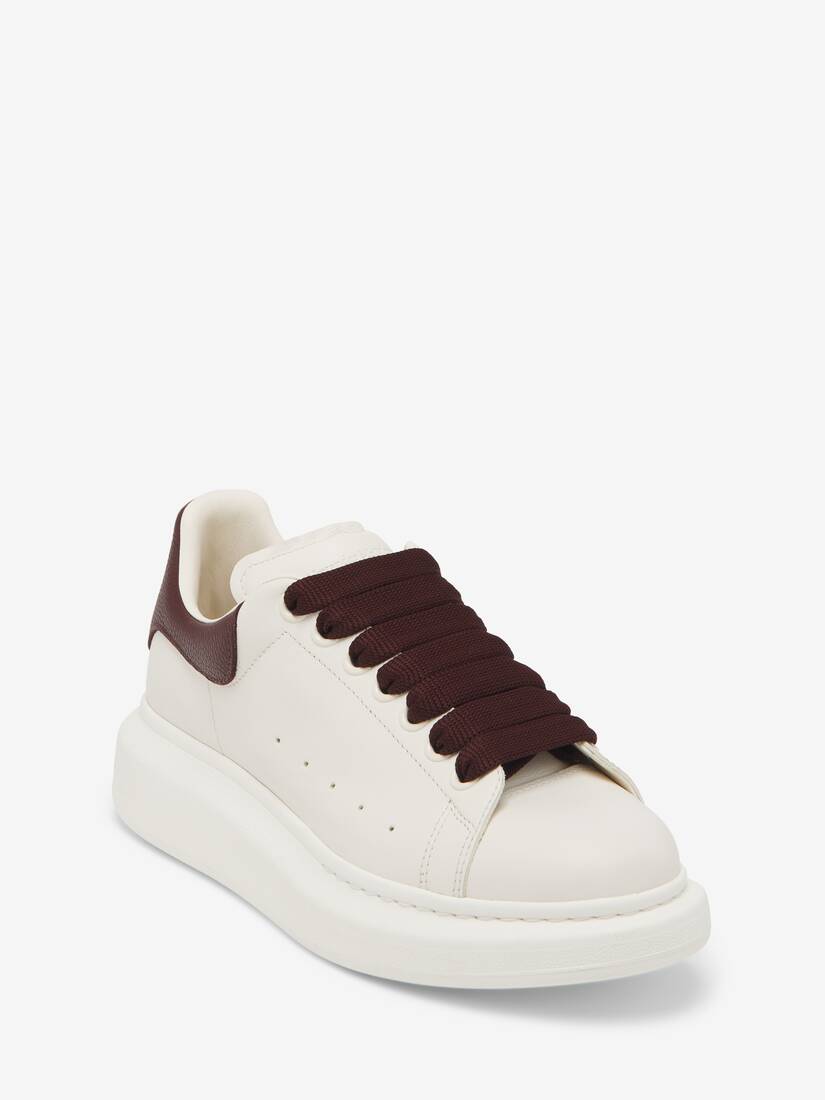 Men's Oversized Sneaker in Off-whitebordeaux