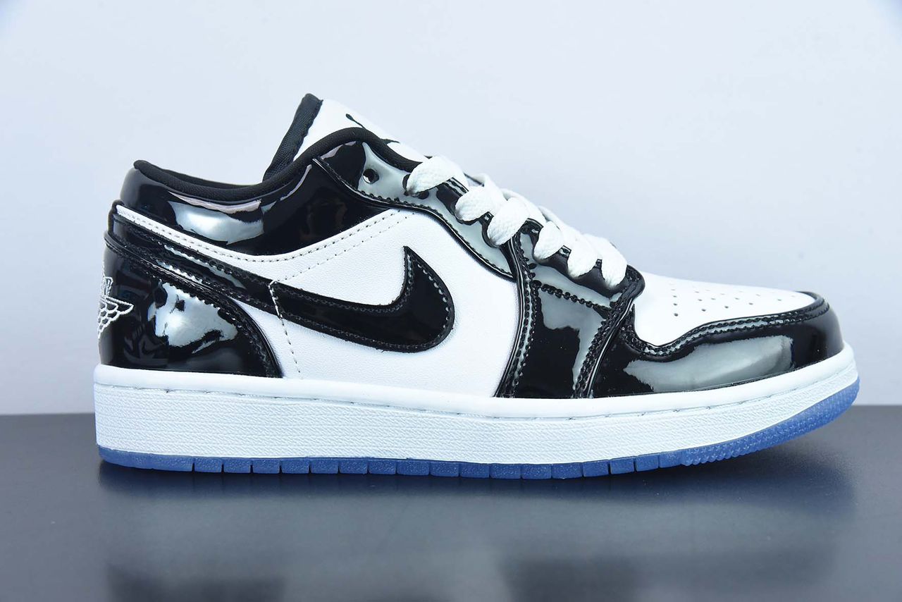 Nike Air Jordan 1 Low "Concord"