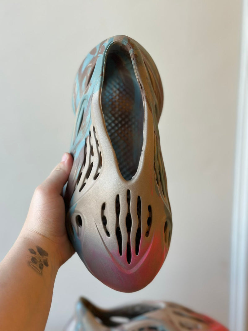 Adidas Yeezy Foam Runner "MX Sand Grey" - PRONTA ENTREGA