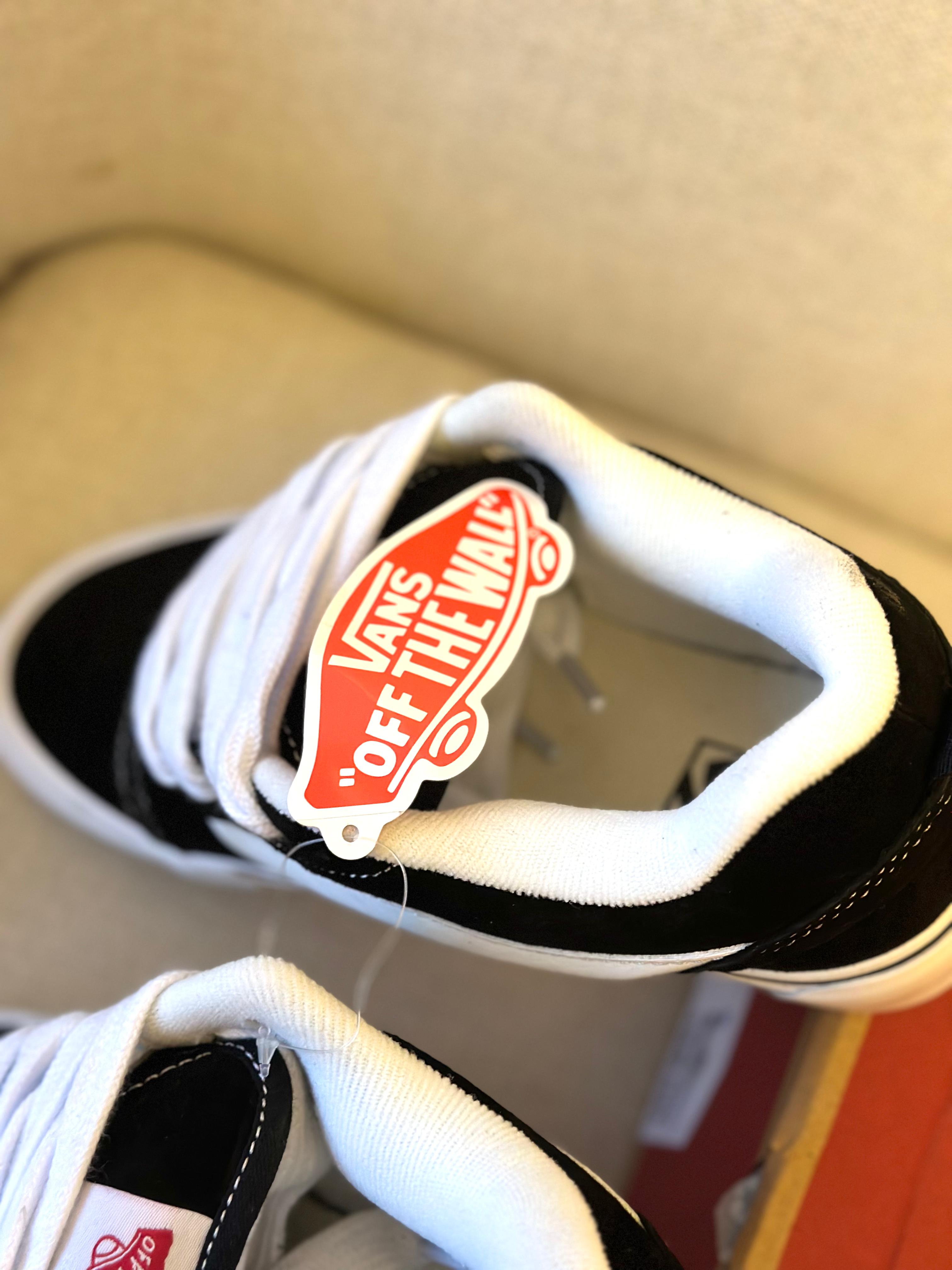 Vans Knu Skool "Black/White" (Pronta Entrega)