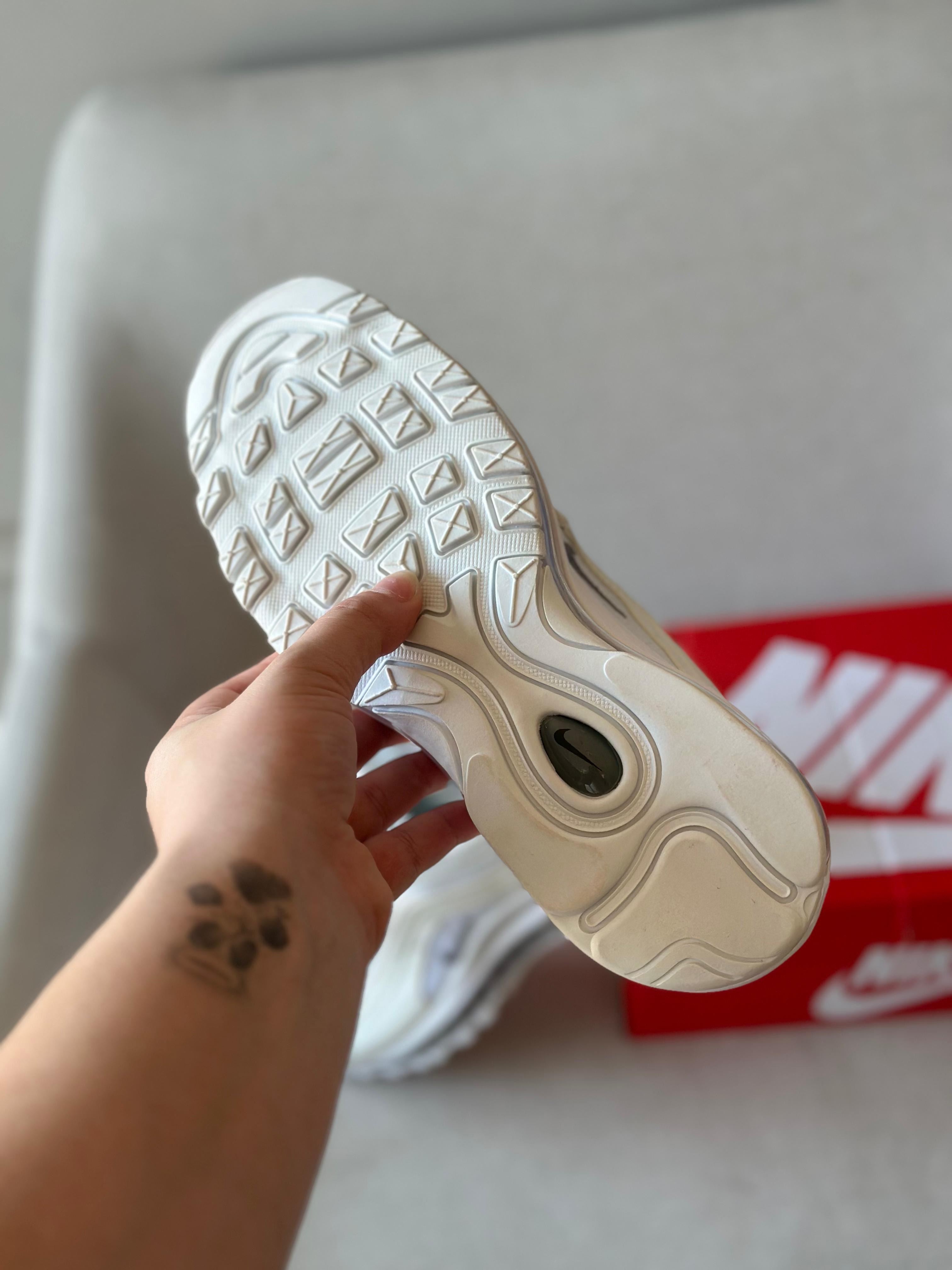 Nike Air Max 97 Triple White Wolf Grey (Pronta Entrega)