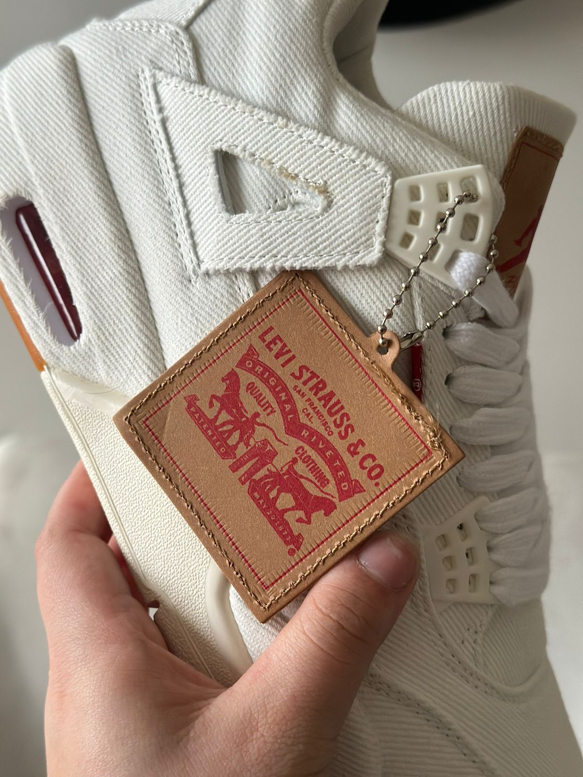 Levi's x Nike Air Jordan 4 Retro "White Denim" (Pronta Entrega)