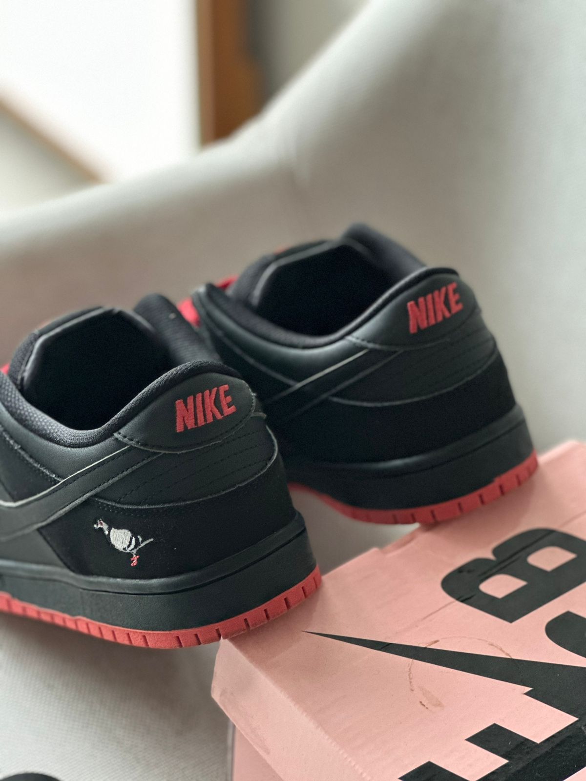 Nike SB Dunk Staple Black Pigeon (Pronta Entrega)