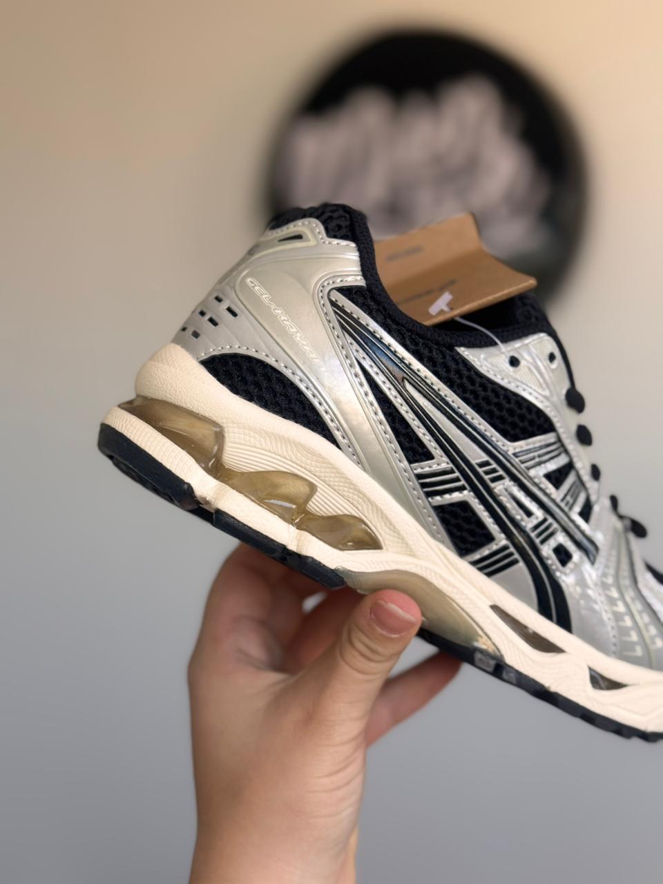 Asics Gel-Kayano 14 "Black Seal Grey" (Pronta entrega, 35)