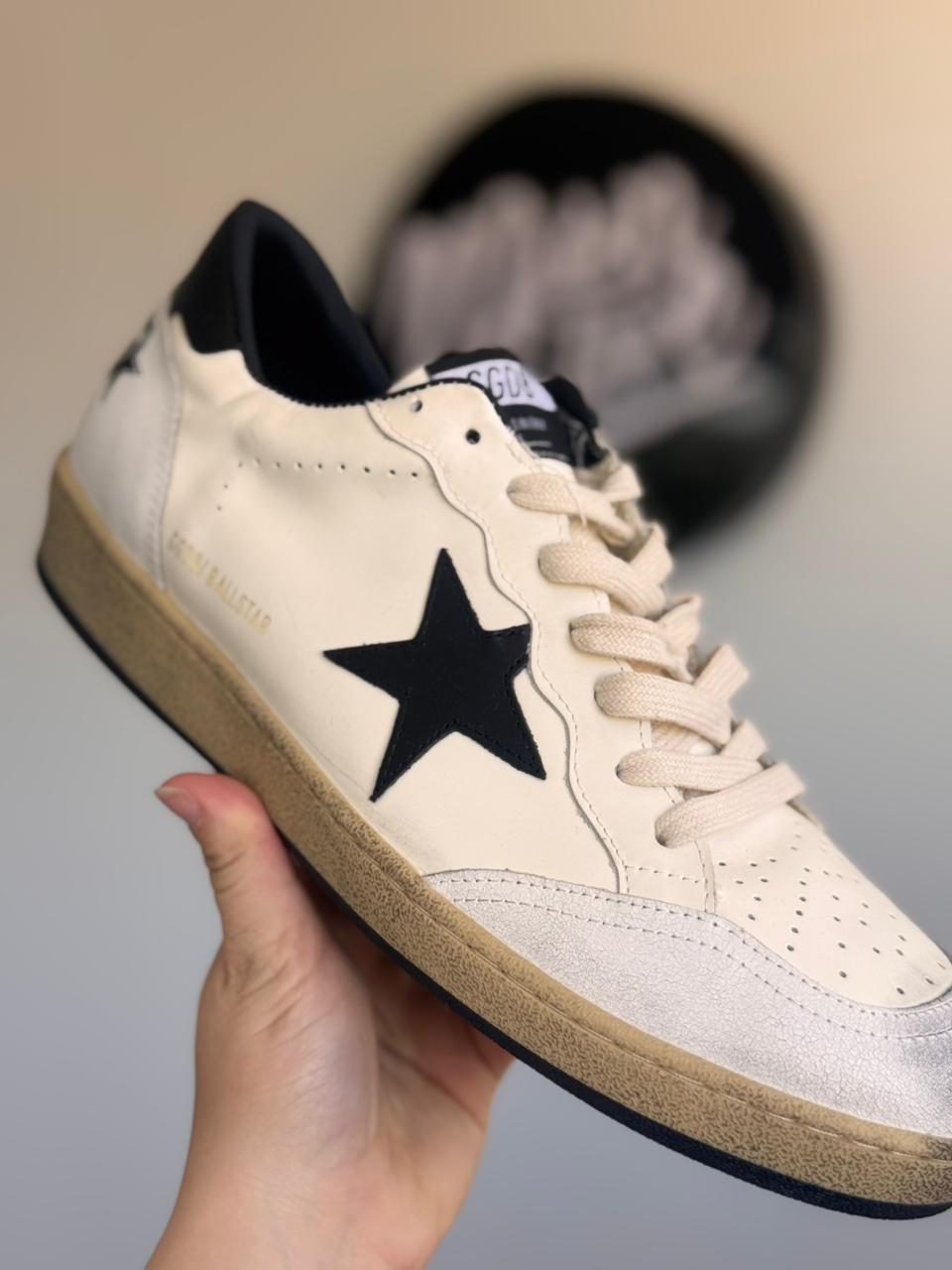 Super-Star Golden Goose "Black Star" (Pronta entrega, 44)