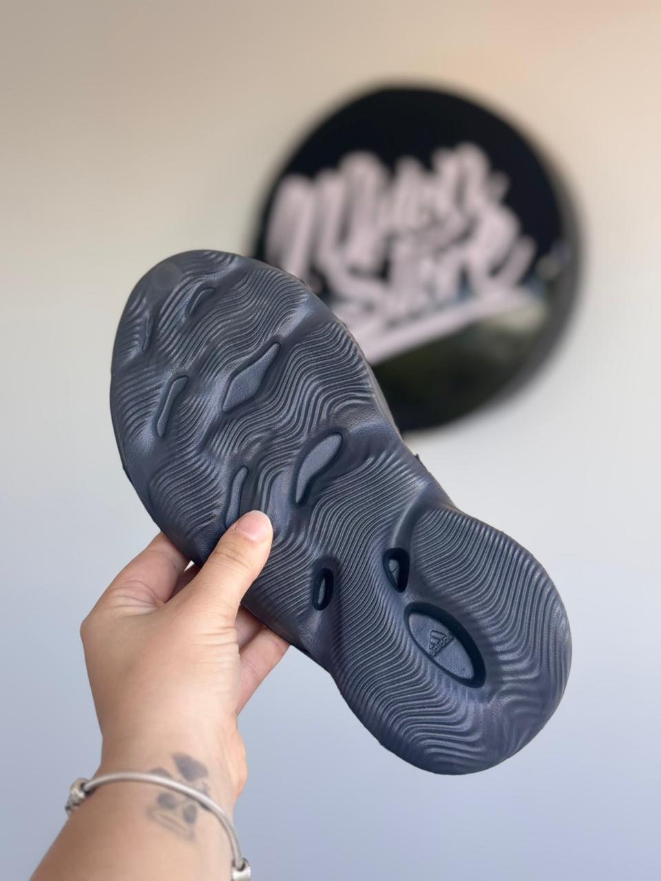 Yeezy Foam Runner "Mineral Blue" (Pronta entrega, 36)