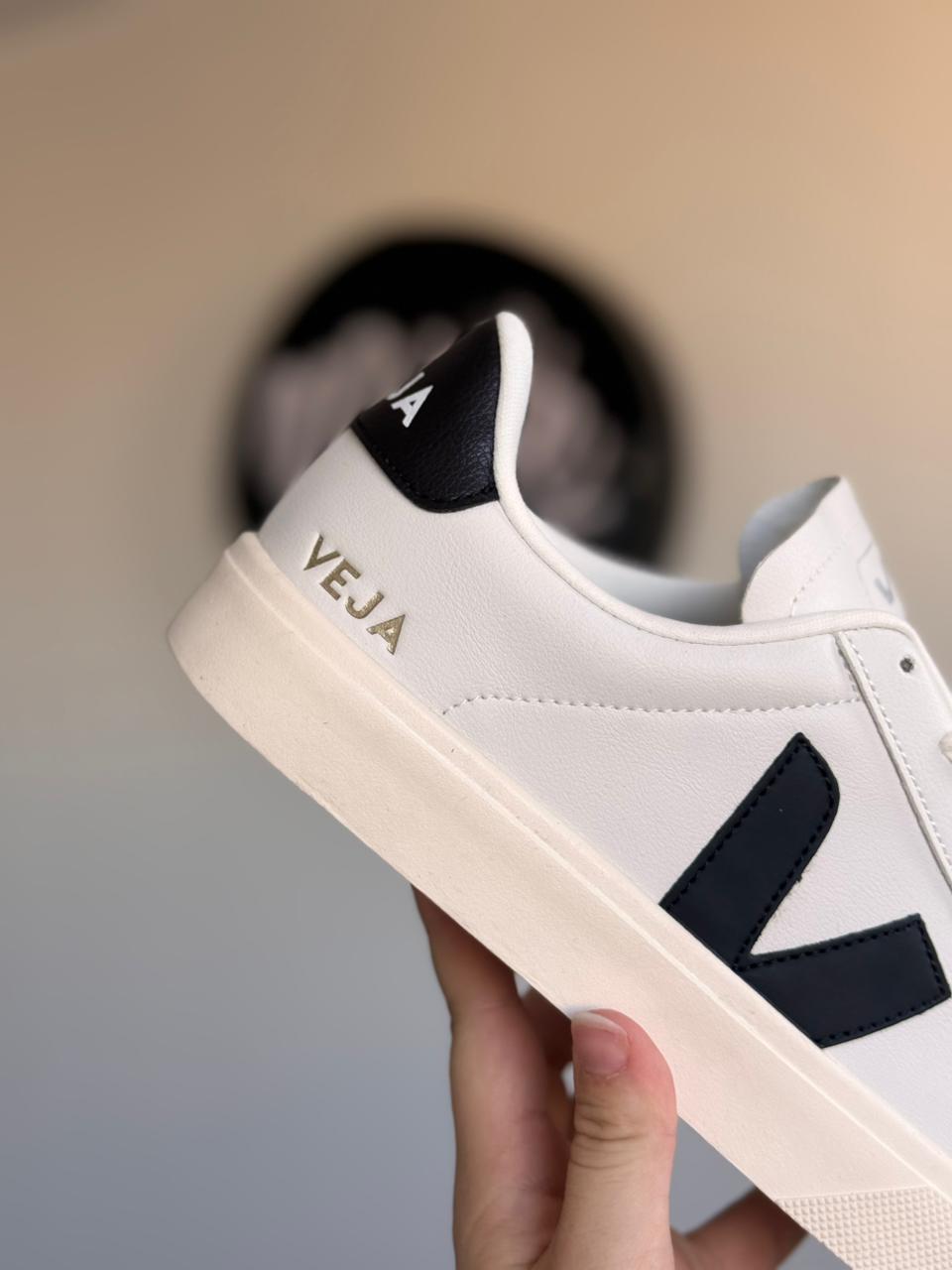 VEJA Campo “Black/White” (Pronta entrega, 42)