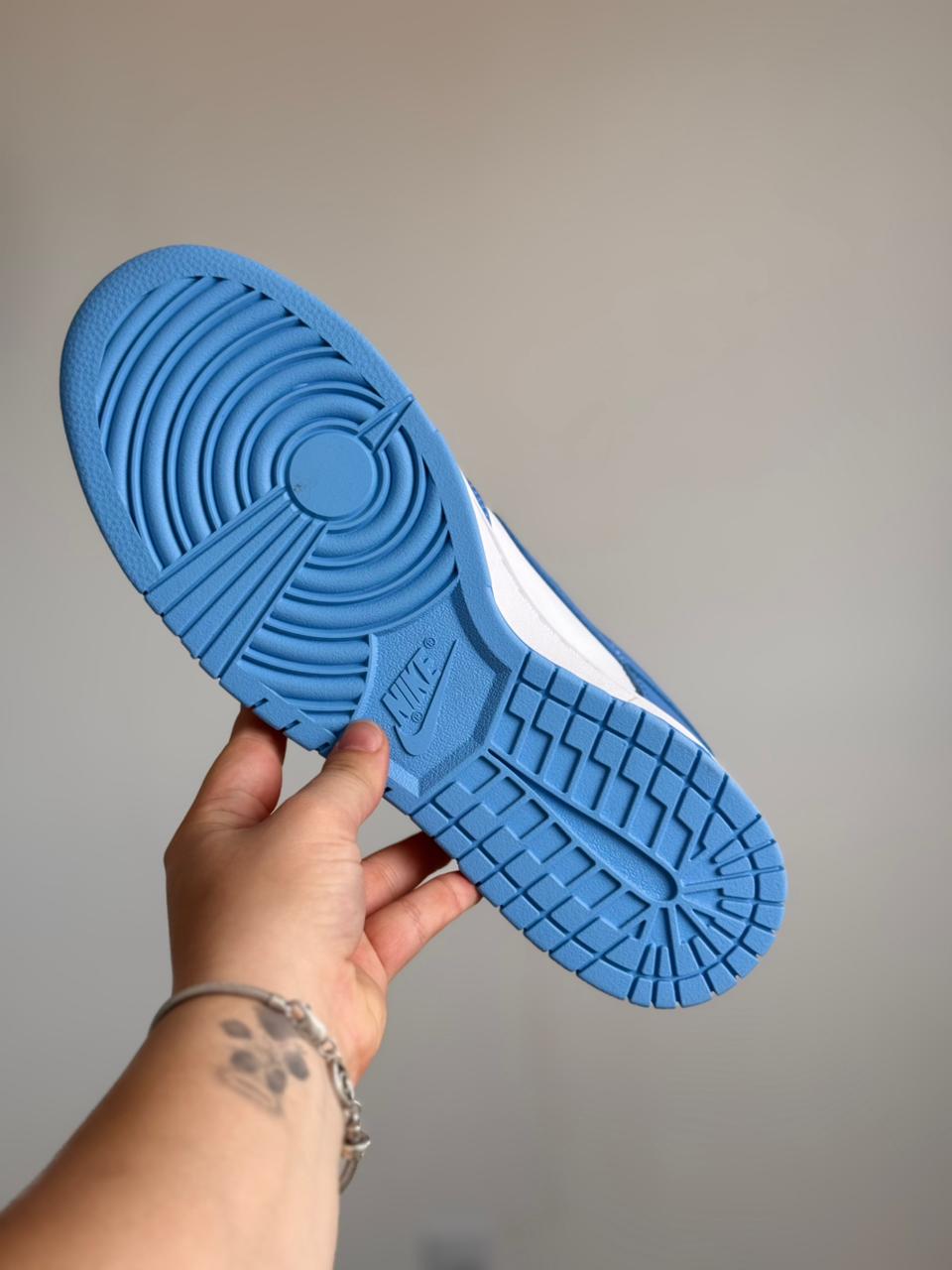 Nike Dunk Low “University Blue” (42, Pronta Entrega)