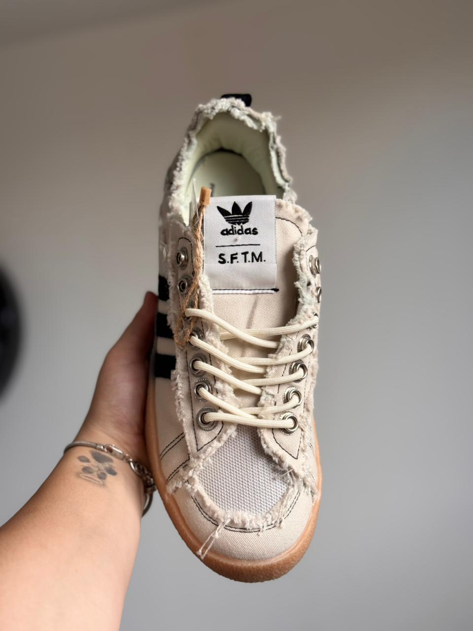 Song for the Mute Bliss x Campus 80s 'Seasame' (41, Pronta Entrega)