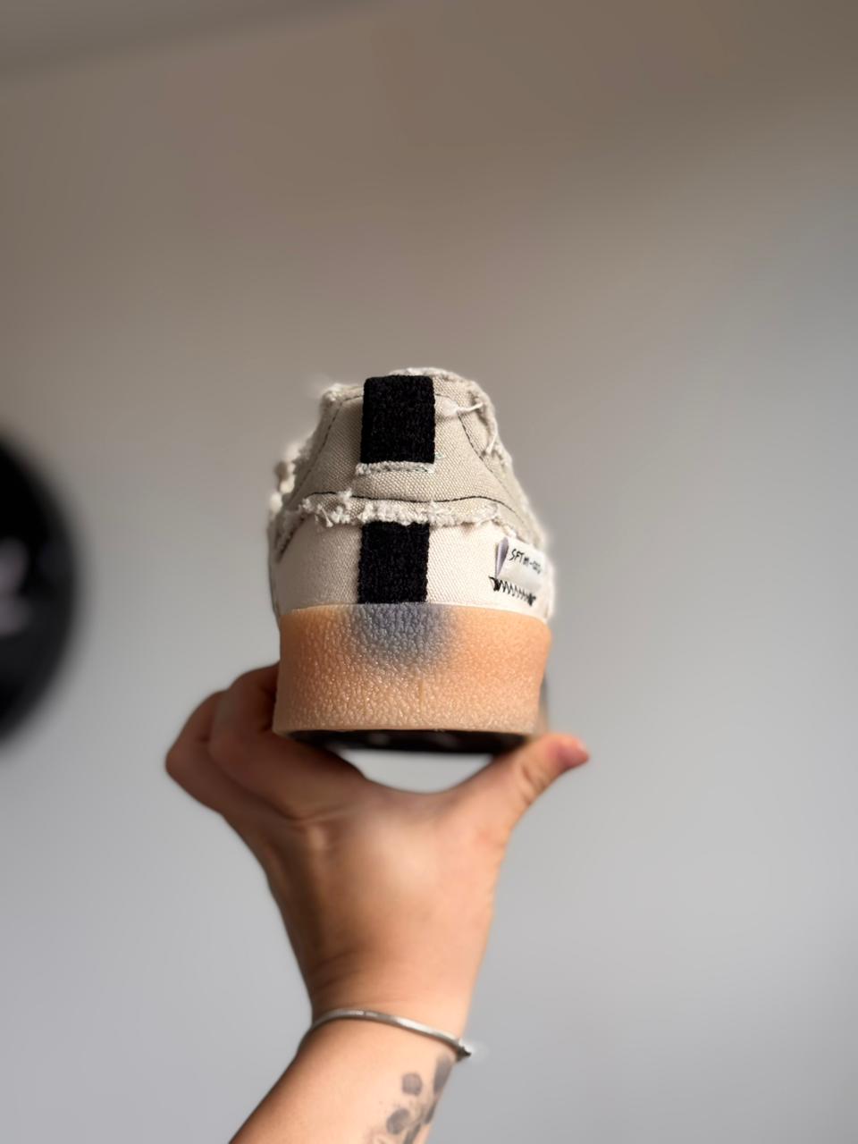 Song for the Mute Bliss x Campus 80s 'Seasame' (41, Pronta Entrega)