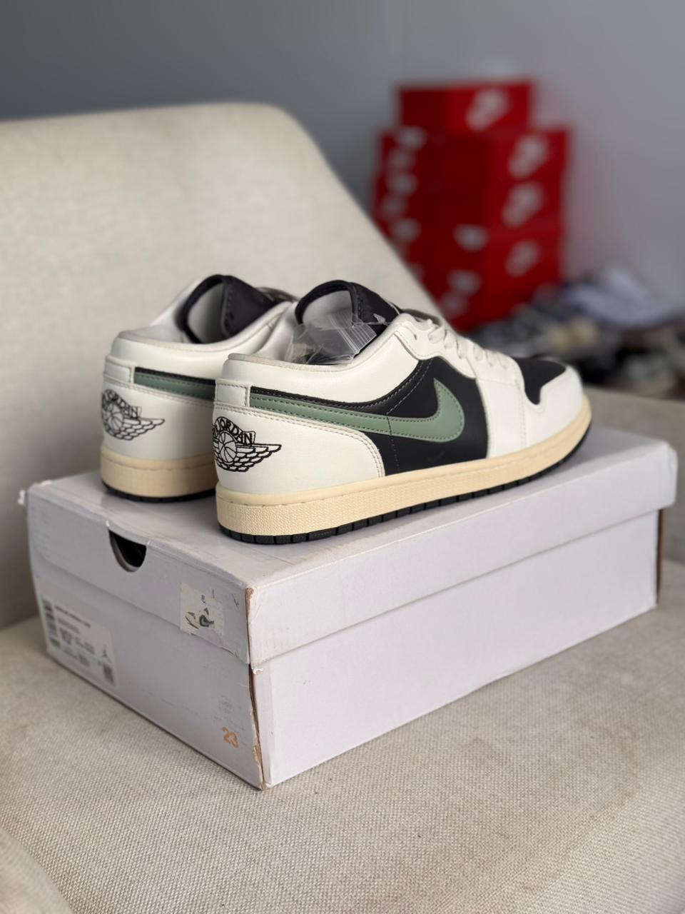 Nike Air Jordan 1 Low "Jade Smoke" (Pronta entrega, 40,5)