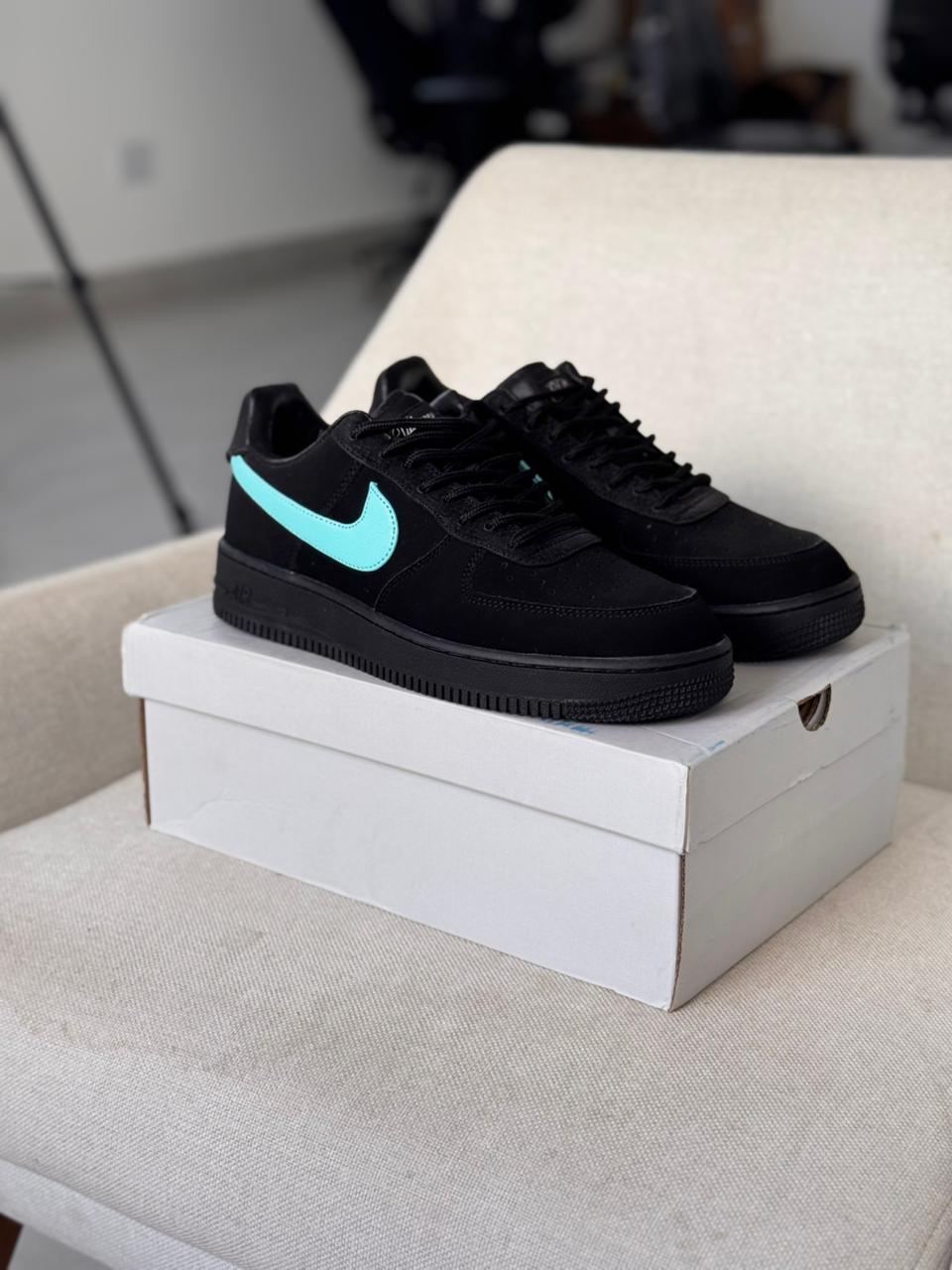 Nike Air Force 1 Low SP Tiffany And Co. (Pronta entrega, 41)