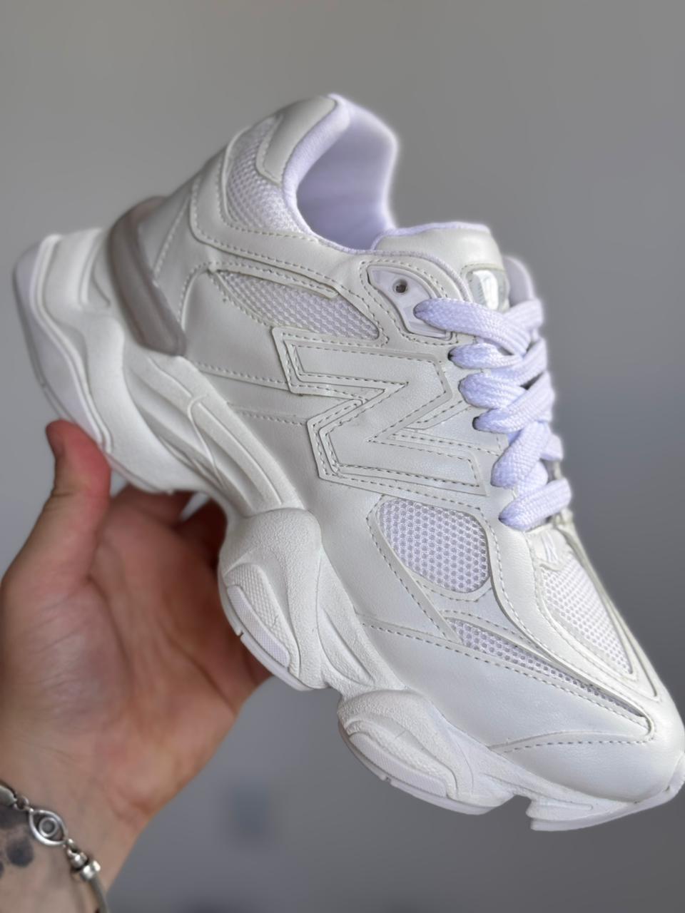 New Balance 9060 "Silver Grey" (Pronta entrega, 35)