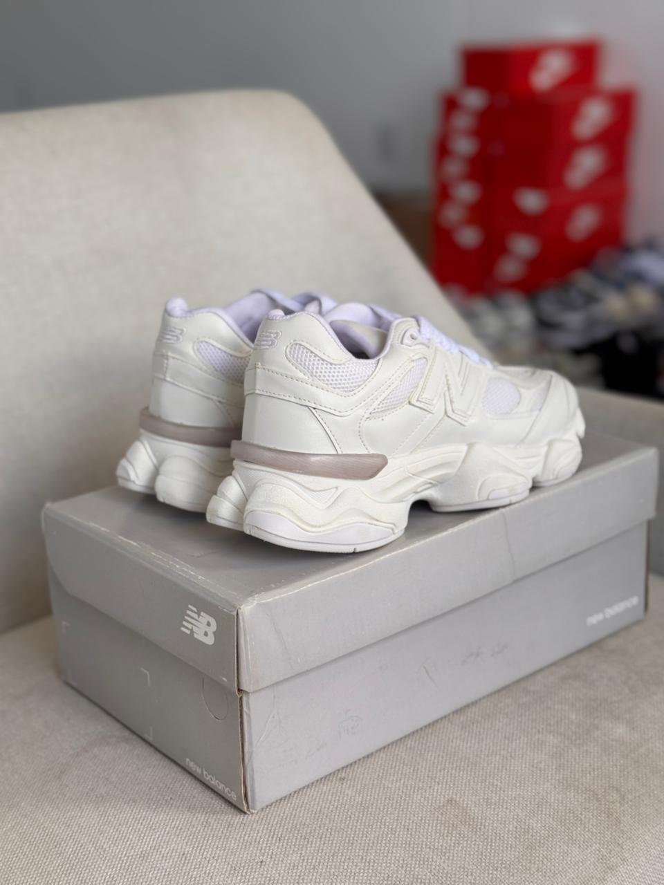 New Balance 9060 "Silver Grey" (Pronta entrega, 35)