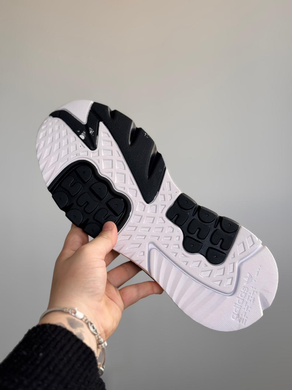 Adidas Nite Jogger "Core Black" (Pronta entrega, 40)