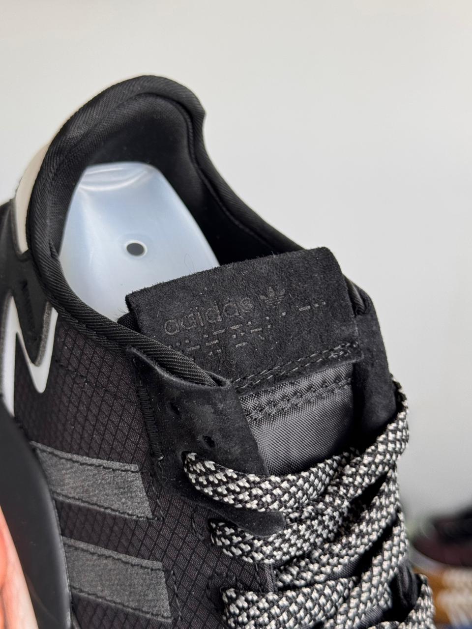 Adidas Nite Jogger "Core Black" (Pronta entrega, 40)