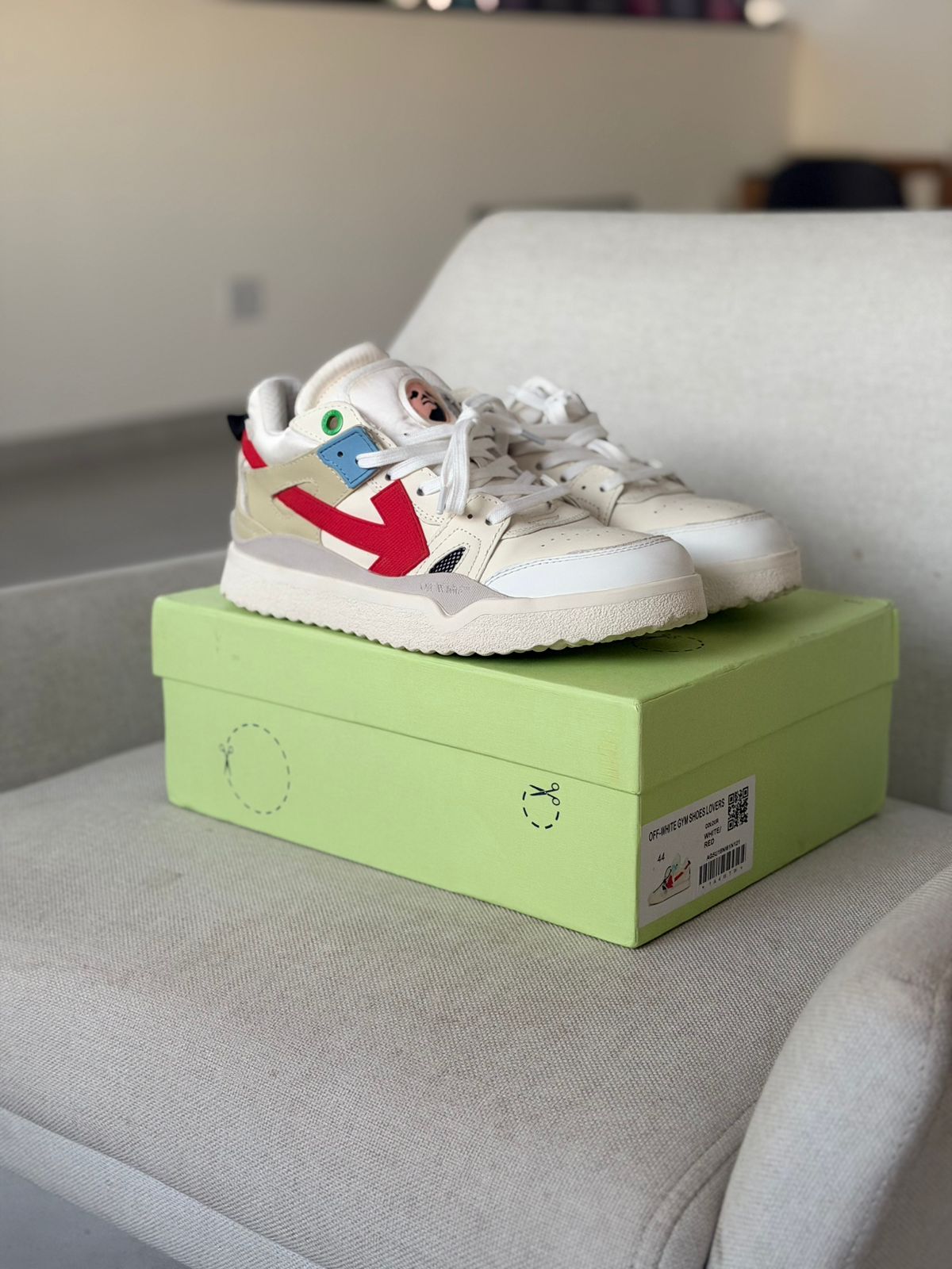 Off White Sponge Mid Leather (40/41, Pronta Entrega)