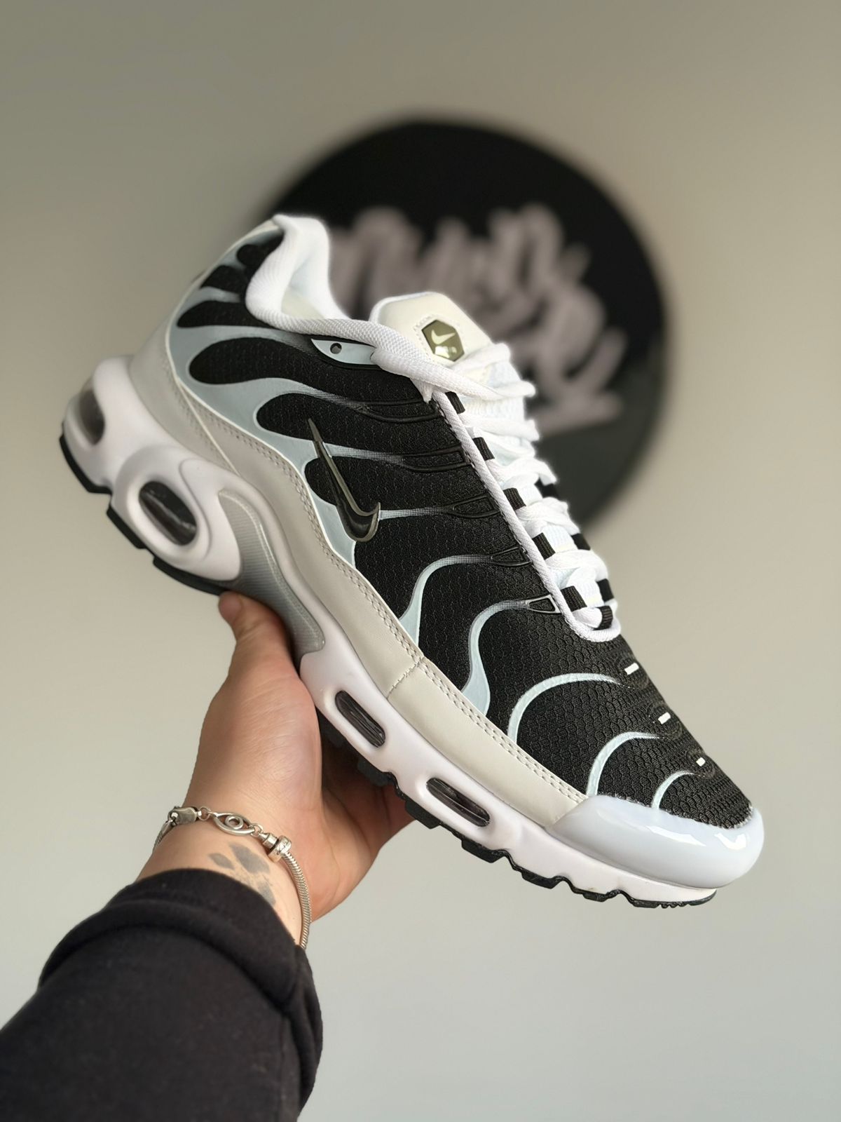 Air Max TN Plus Killer Whale (43, Pronta Entrega)