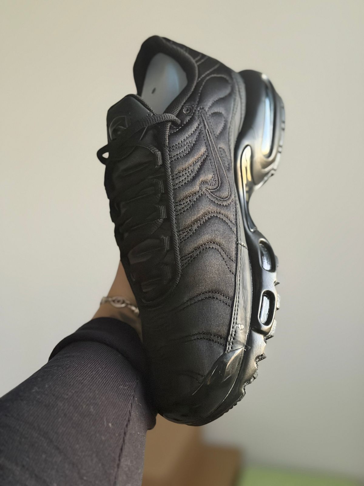 A Cold Wall x Nike Air Max Plus Black (39/41, Pronta Entrega)