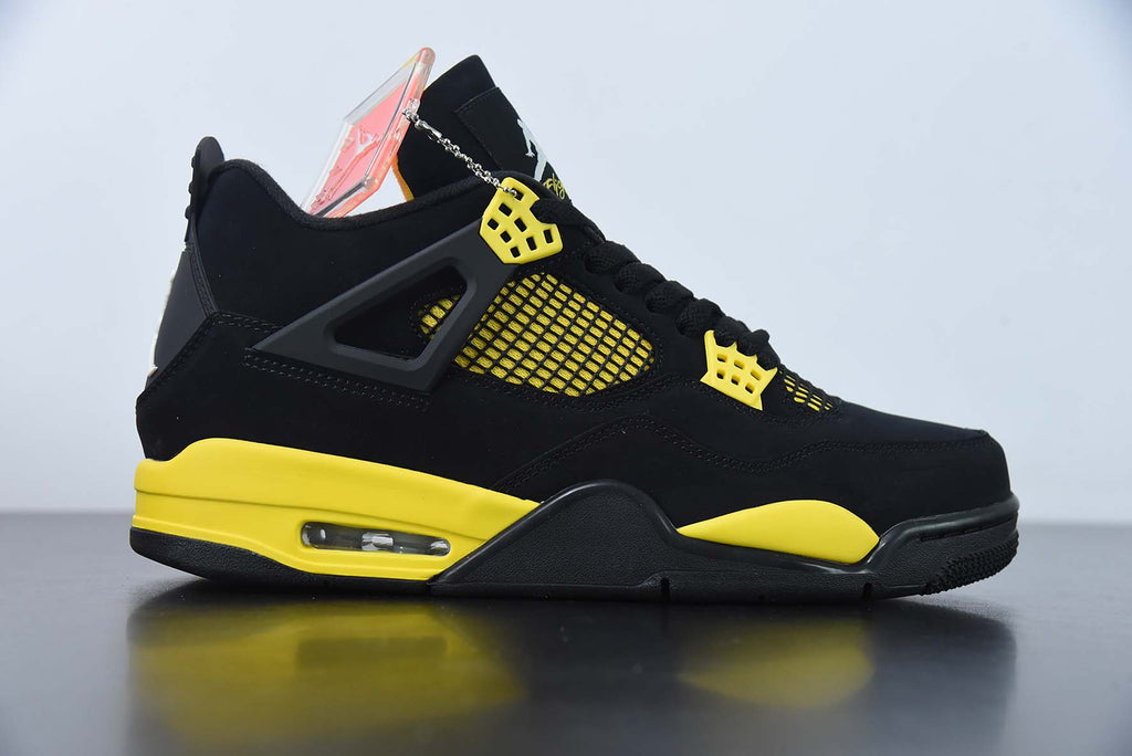 Nike Air Jordan 4 Retro "Yellow Thunder"