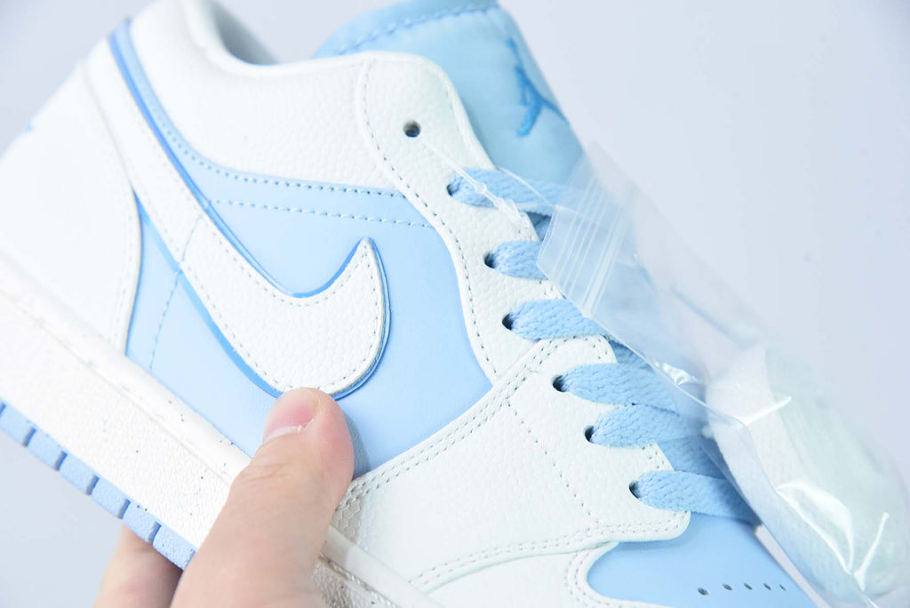 Air Jordan 1 Low ''Reverse Ice Blue''