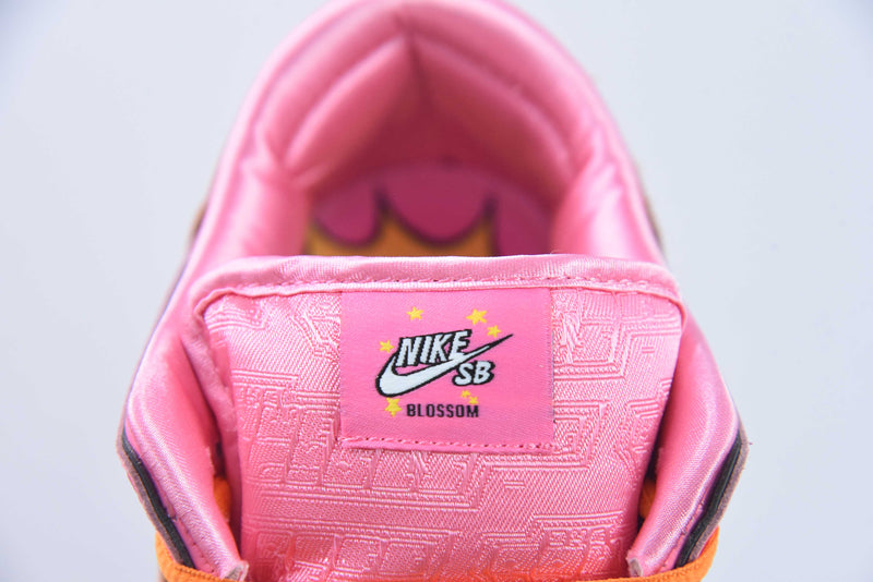 Nike Dunk Low The Powerpuff Girls (Meninas Super Poderosas)