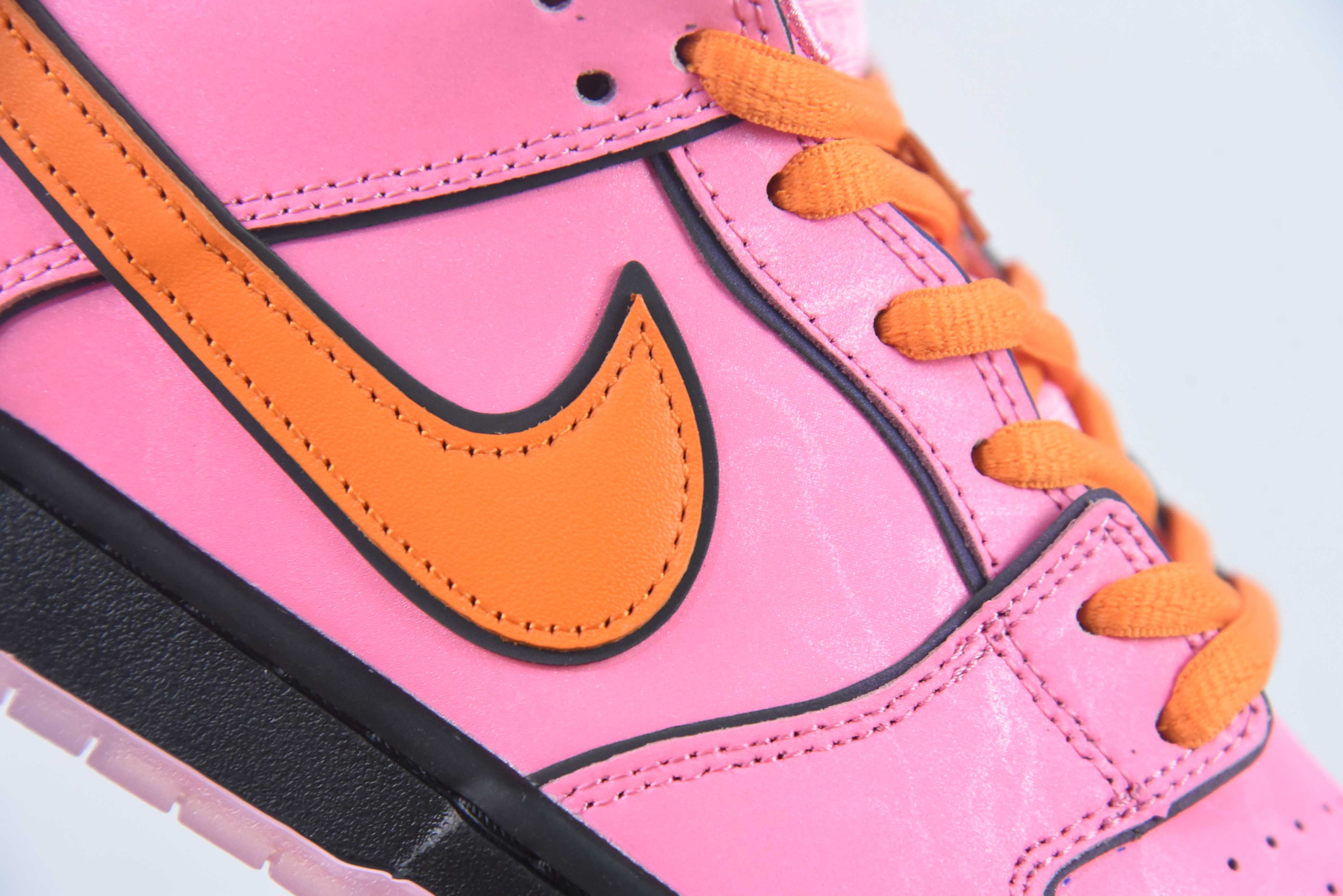 Nike Dunk Low The Powerpuff Girls (Meninas Super Poderosas)