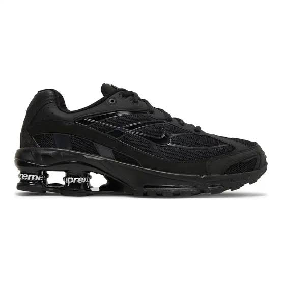 Nike Shox R4 x Supreme “Black”
