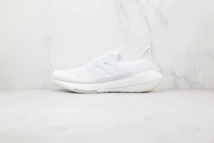Adidas Ultraboost 22 Triple White