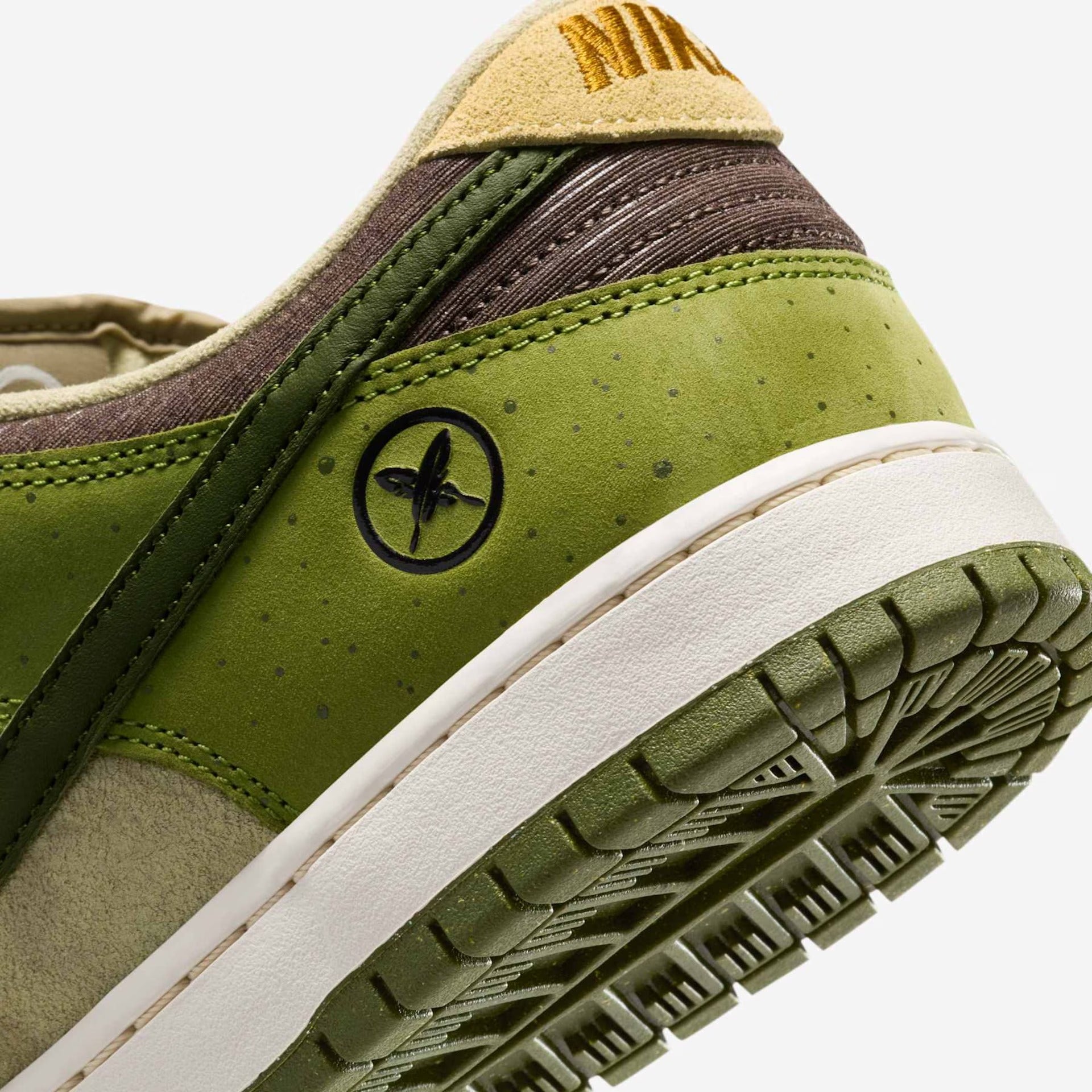 Nike SB Dunk Low x Yuto Matcha
